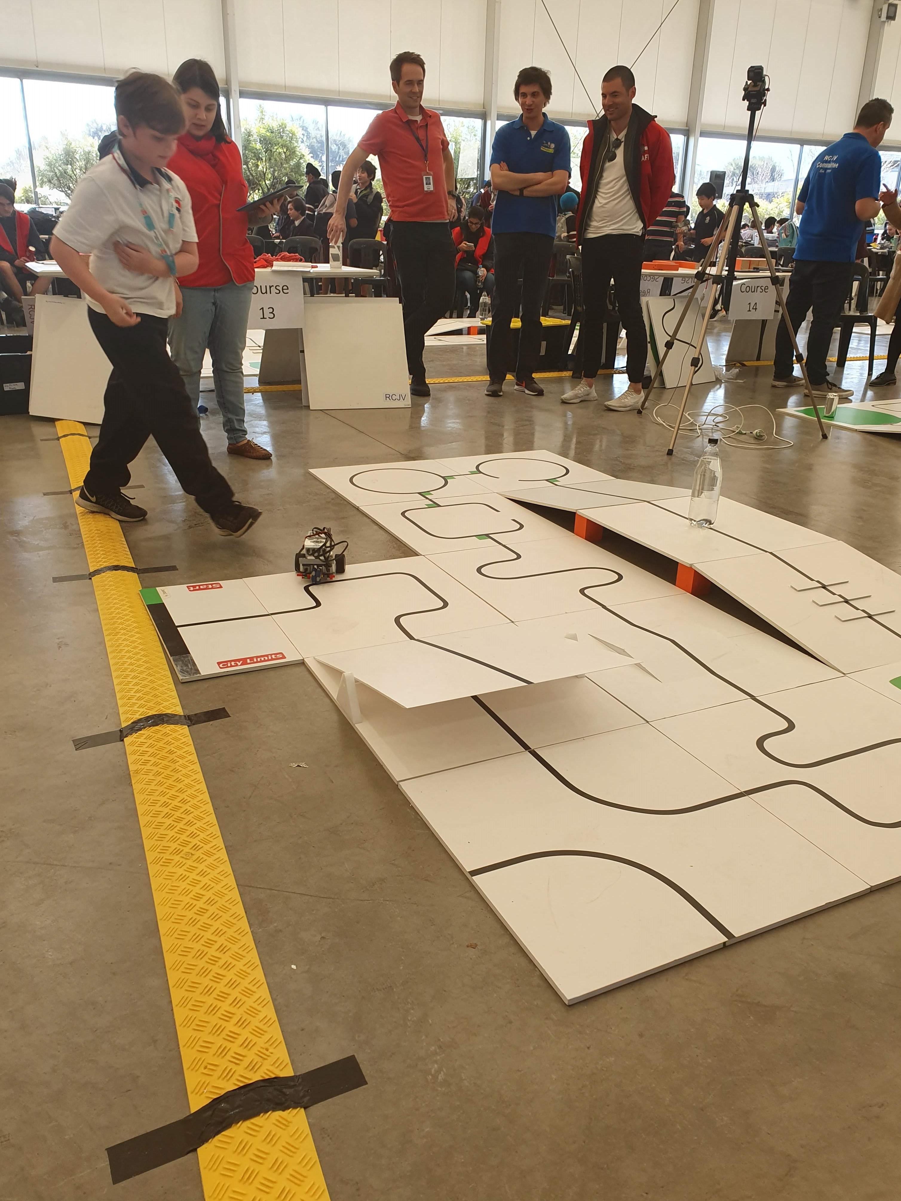 /uploaded_files/media/gallery/1568075536robocup 1.jpg
